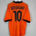 2000/02 NETHERLANDS BERGKAMP #10 HOME SHIRT (L) NIKE