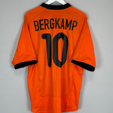 2000/02 NETHERLANDS BERGKAMP #10 HOME SHIRT (L) NIKE