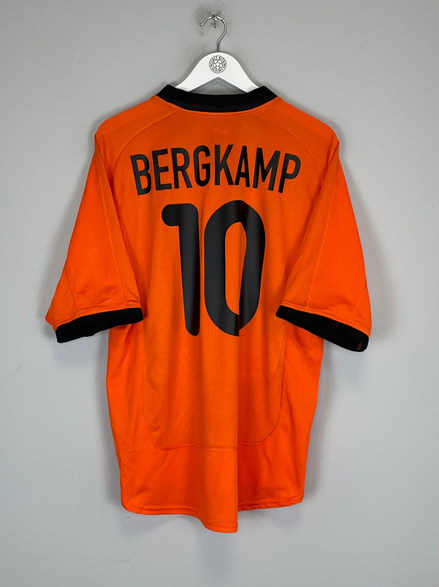 2000/02 NETHERLANDS BERGKAMP #10 HOME SHIRT (L) NIKE