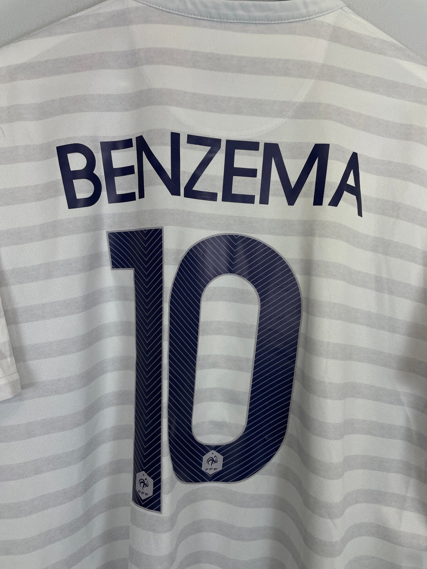 2014/15 FRANCE BENZEMA #10 AWAY SHIRT (XL) NIKE