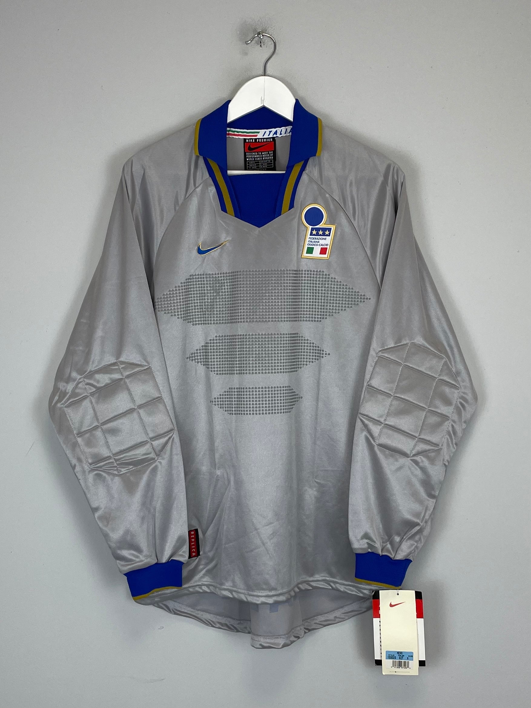 1996/97 ITALY *BNWT* GK SHIRT (M) NIKE