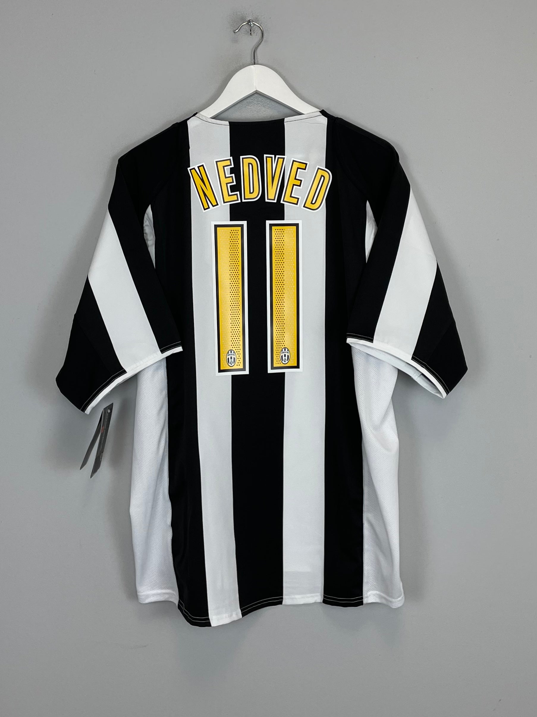 2004/05 JUVENTUS NEDVED #11 *BNWT* HOME SHIRT (XL) NIKE