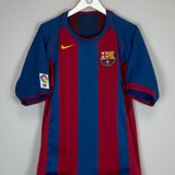 2004/05 BARCELONA RONALDINHO #10 HOME SHIRT (L) NIKE