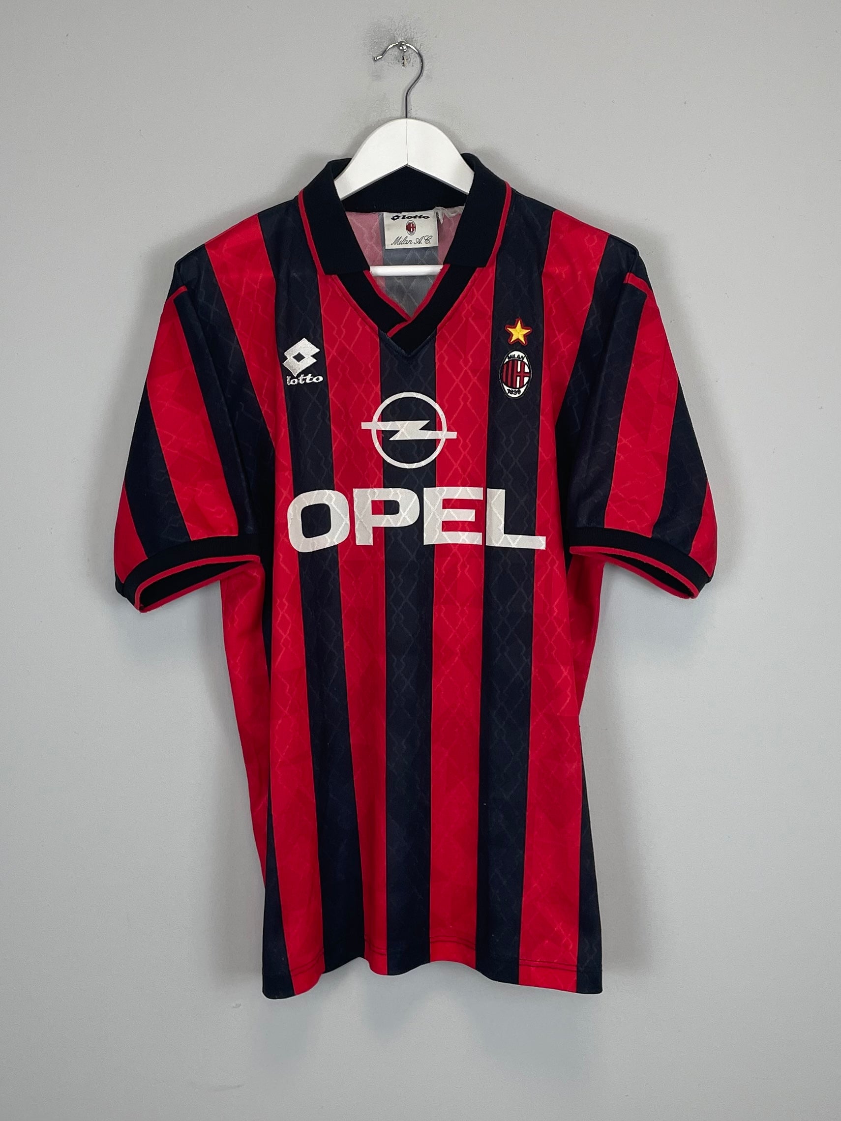 1995/96 AC MILAN HOME SHIRT (M) LOTTO