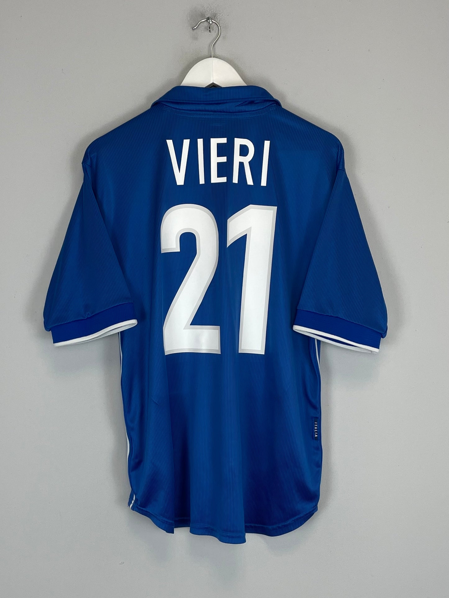 1998/99 ITALY VIERI #21 HOME SHIRT (L) NIKE