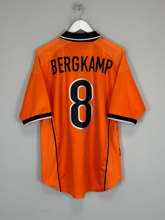 1998/00 NETHERLANDS BERGKAMP #8 HOME SHIRT (L) NIKE