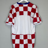 2008/09 CROATIA HOME SHIRT (L) NIKE