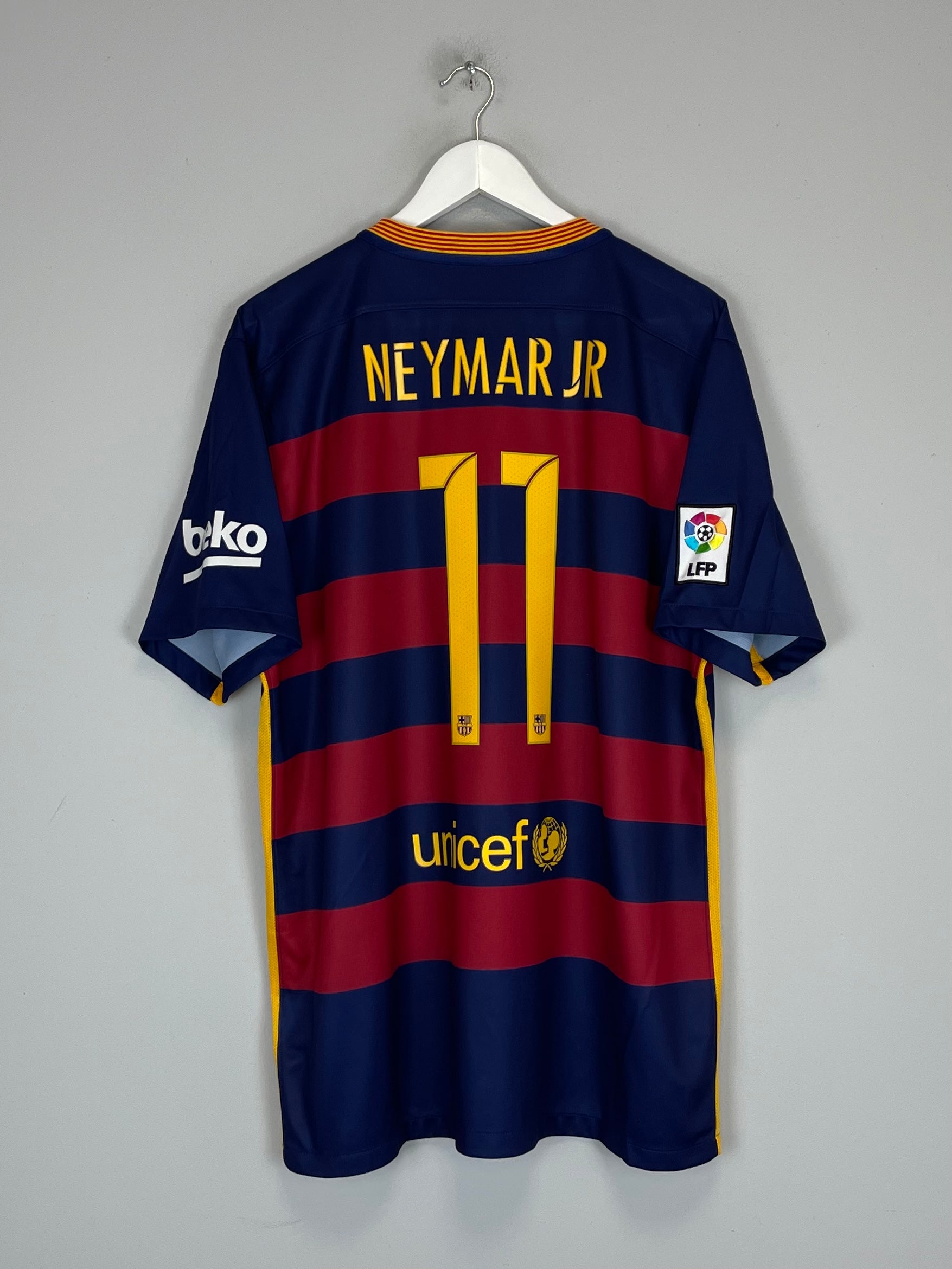 2015/16 BARCELONA NEYMAR JR #11 HOME SHIRT (XL) NIKE