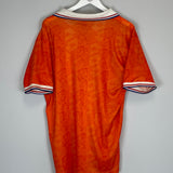 1994 NETHERLANDS HOME SHIRT (L) LOTTO