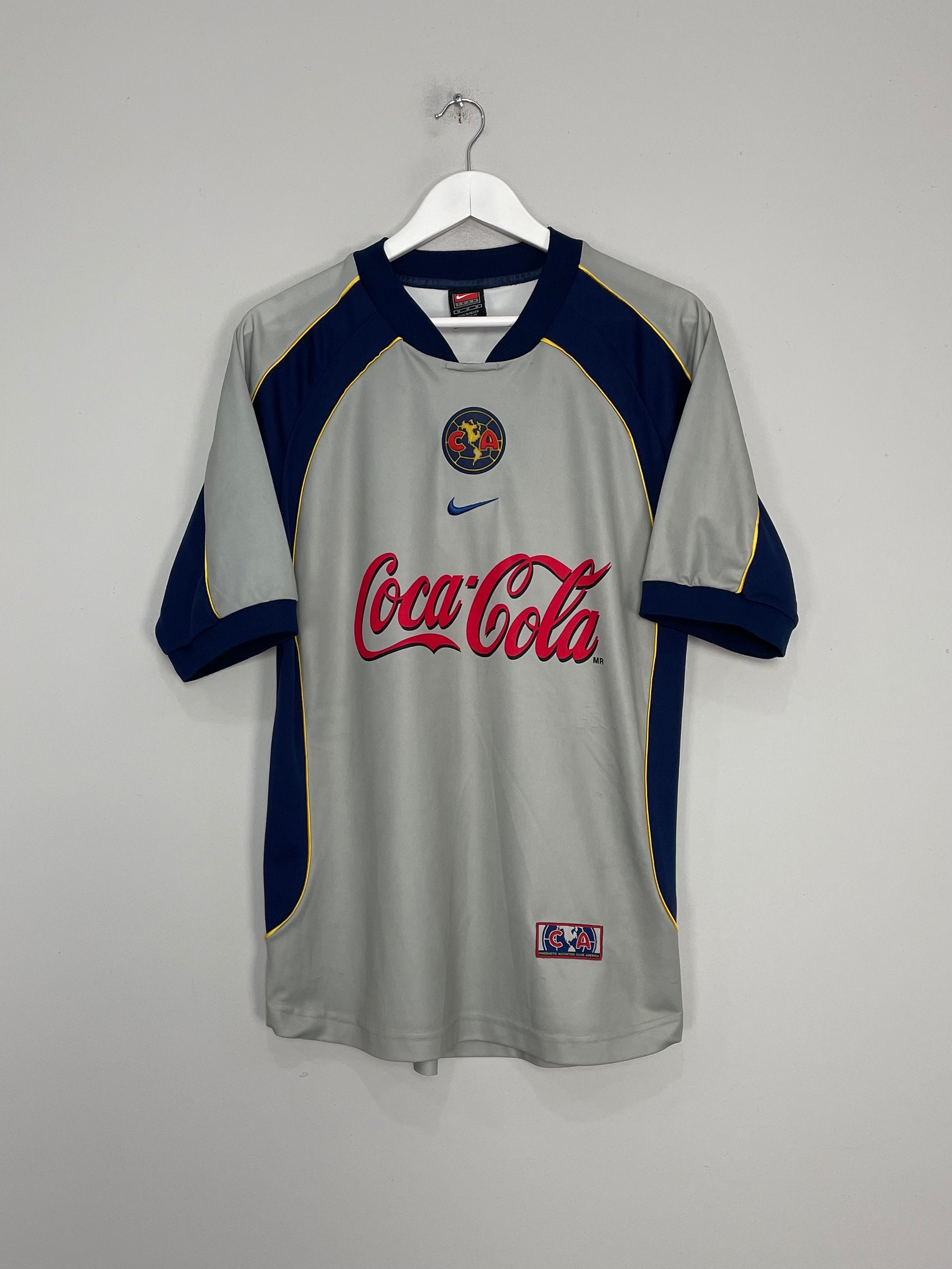 Image of the Club America shirt from the 2001/02 season