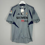 2004/05 REAL MADRID CASILLAS #1 *BNWT* GK SHIRT (M) ADIDAS