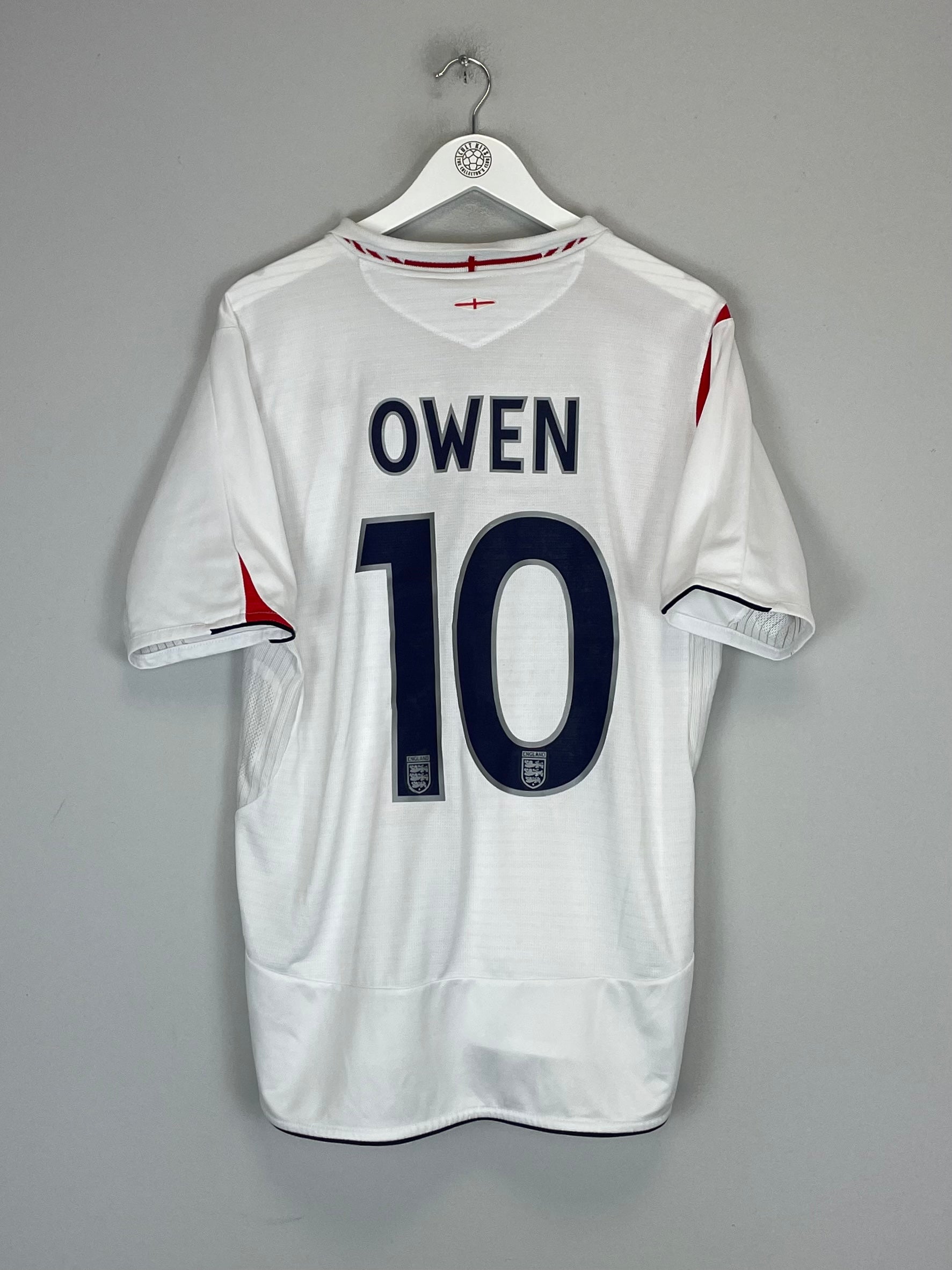 2006 ENGLAND OWEN #10 HOME SHIRT (L) UMBRO