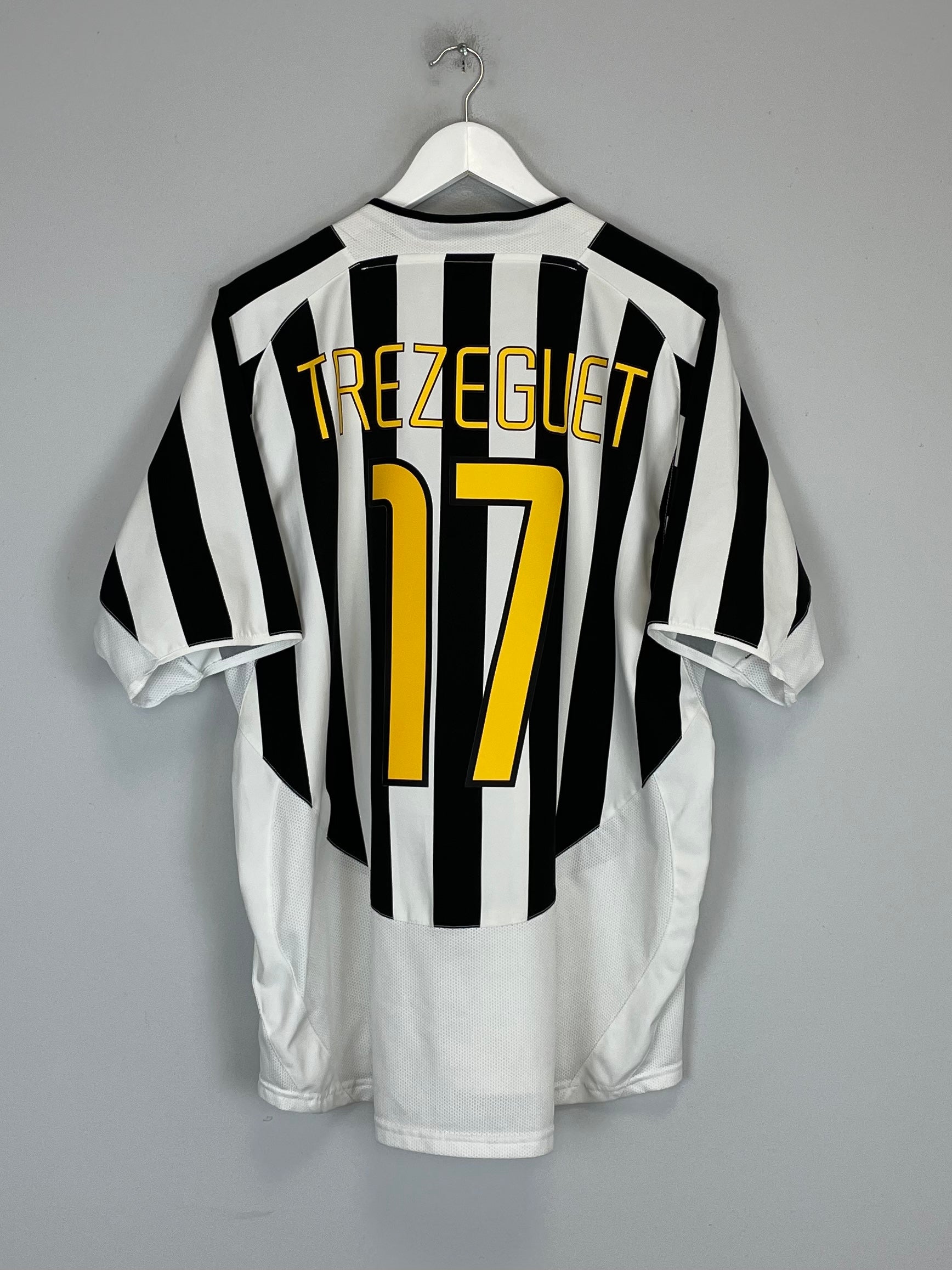 2003/04 JUVENTUS TREZEGUET #17 HOME SHIRT (L) NIKE