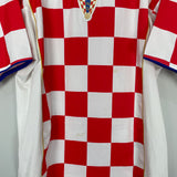 2004/06 CROATIA HOME SHIRT (L) NIKE