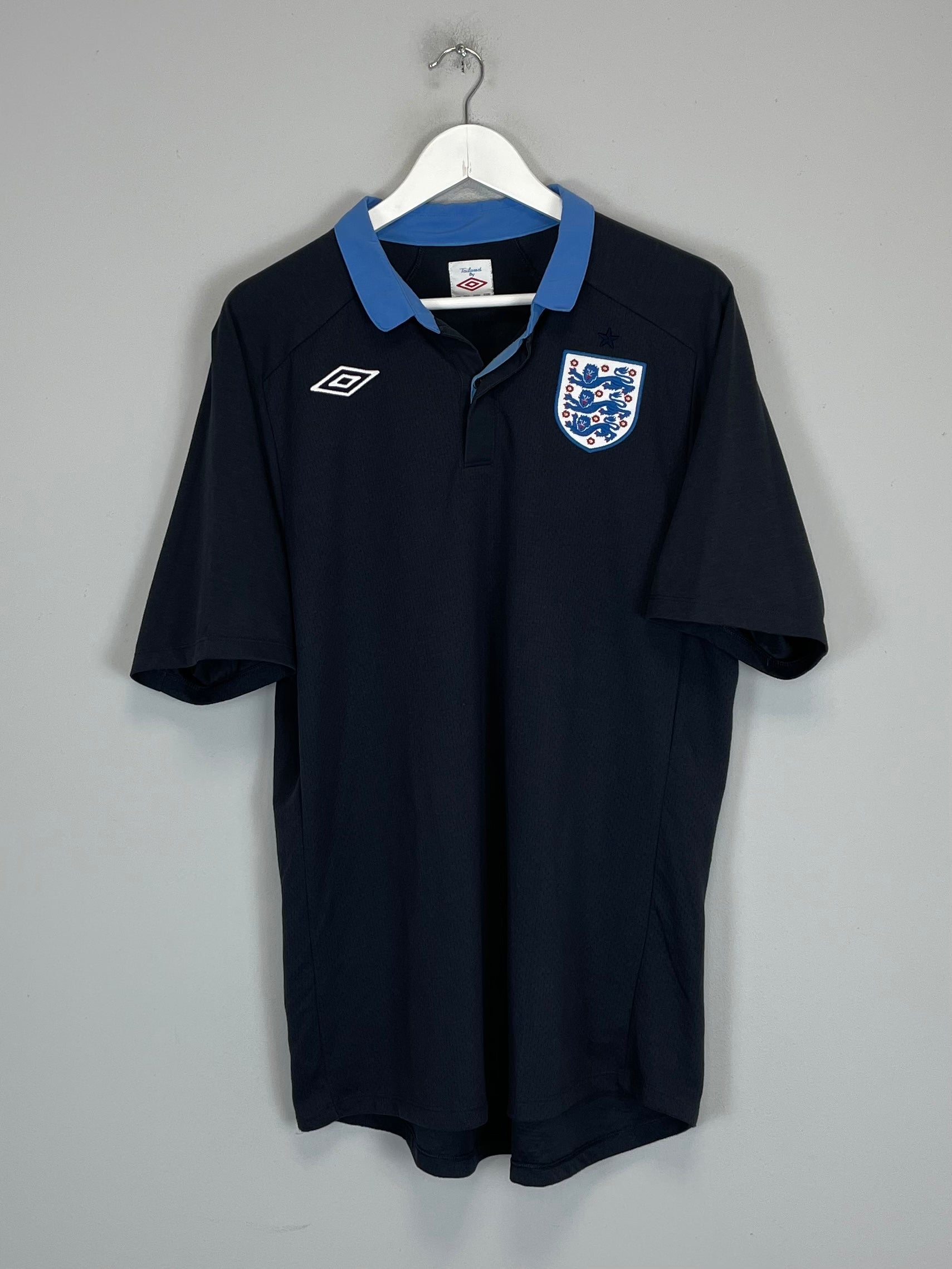 2011/13 ENGLAND AWAY SHIRT (L) UMBRO