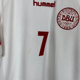 2003/04 DENMARK GRAVESON #7 AWAY SHIRT (M) HUMMEL