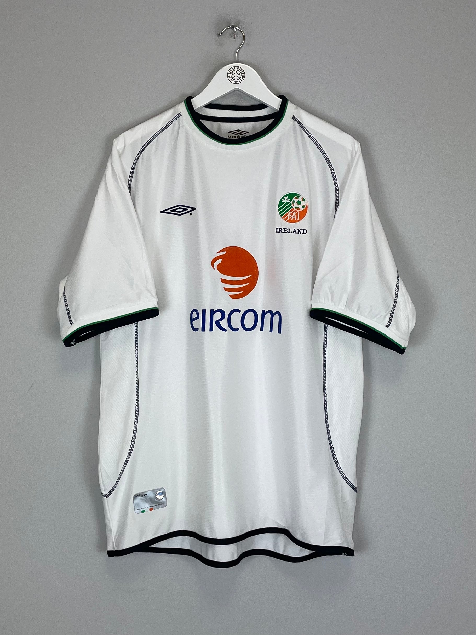 2001/02 IRELAND AWAY SHIRT (XL) UMBRO