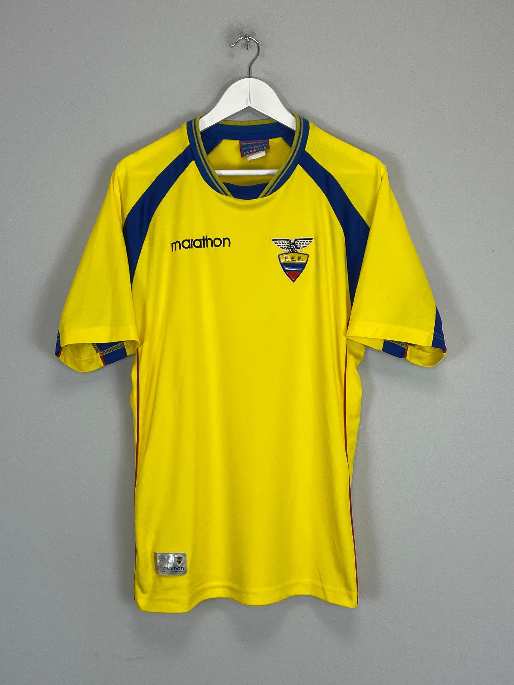 2002/03 ECUADOR HOME SHIRT (L) MARATHON