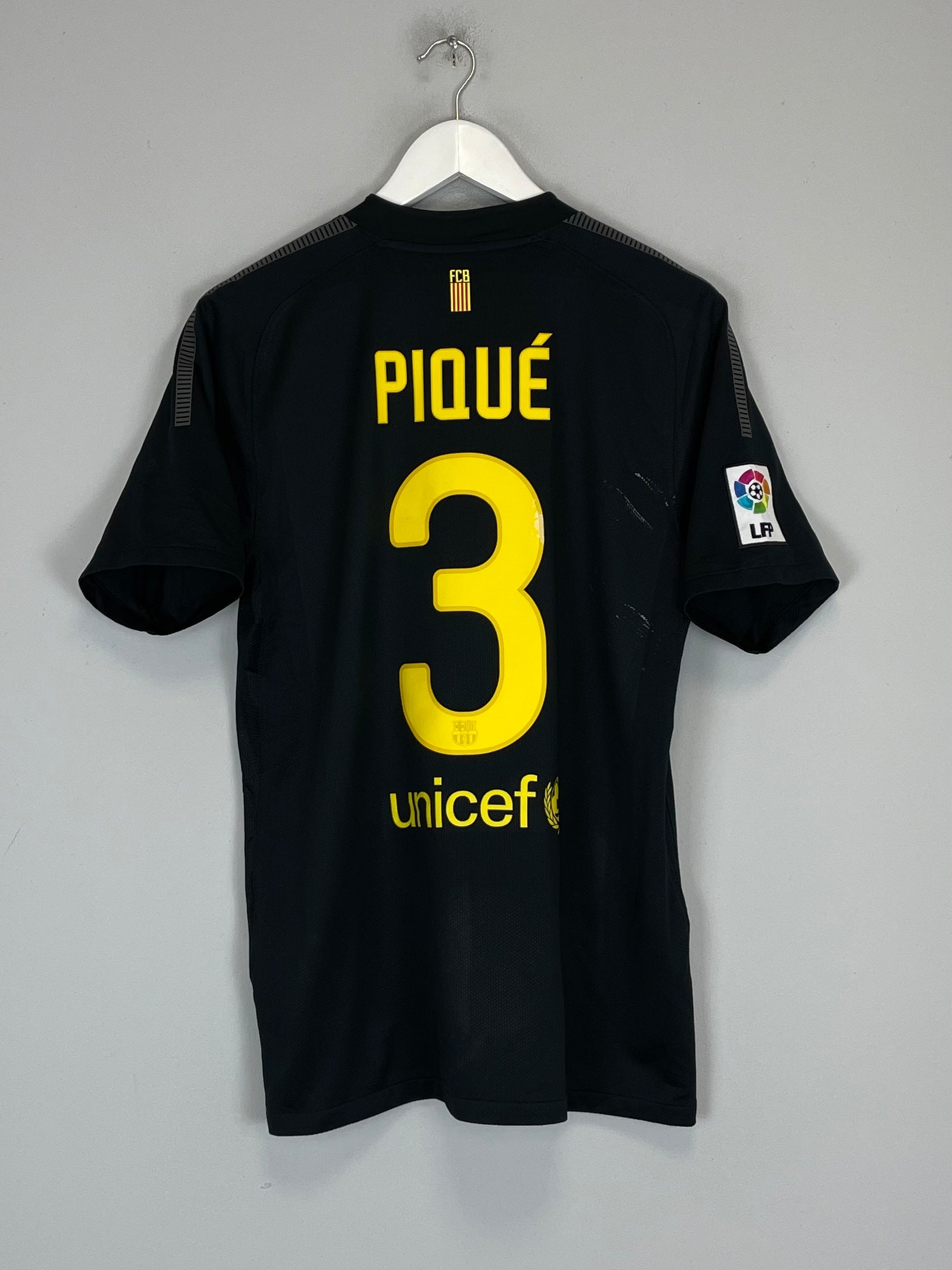 2011/12 BARCELONA PIQUE #3 AWAY SHIRT (M) NIKE