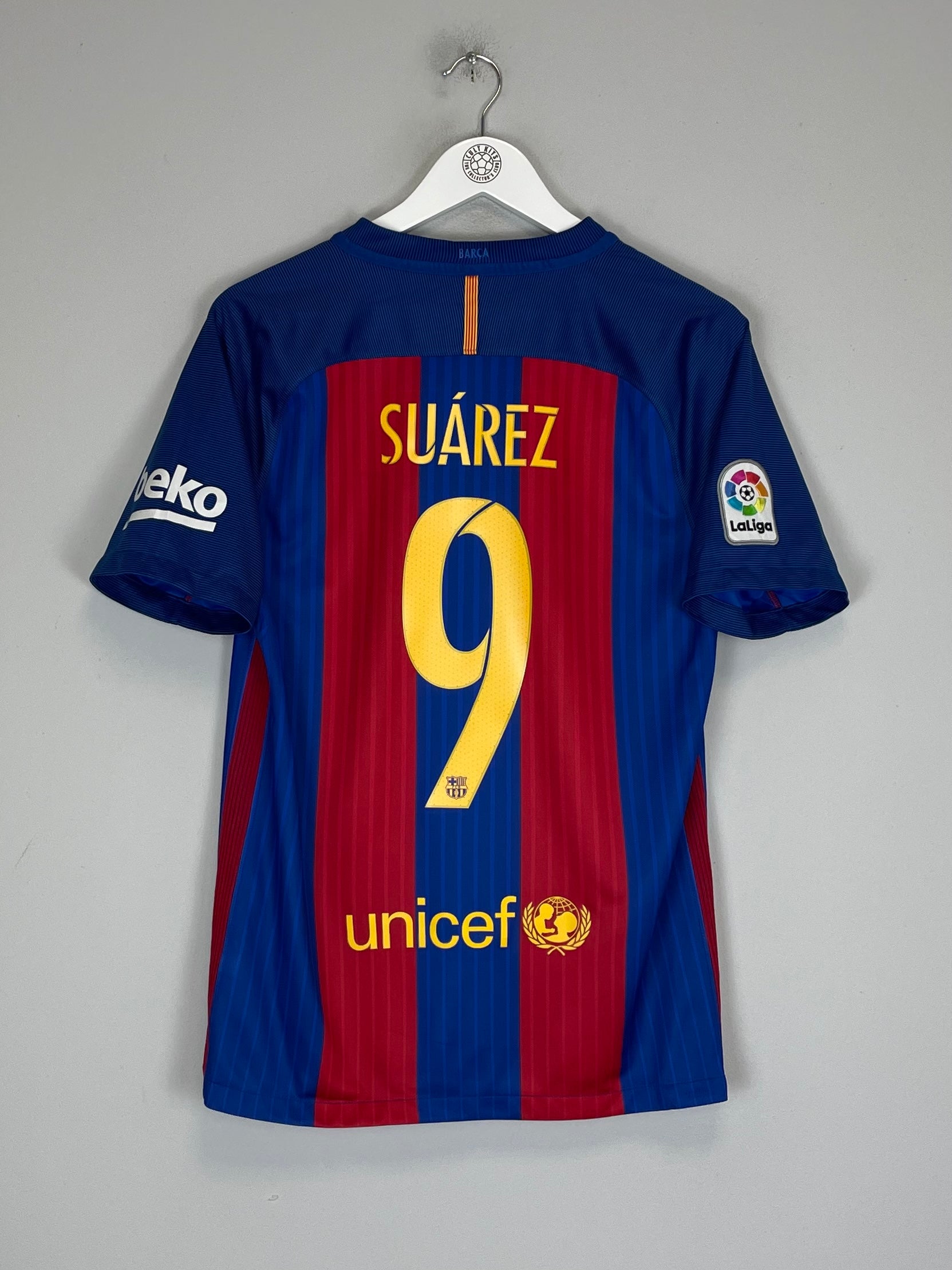 2016/17 BARCELONA SUAREZ #9 HOME SHIRT (S) NIKE