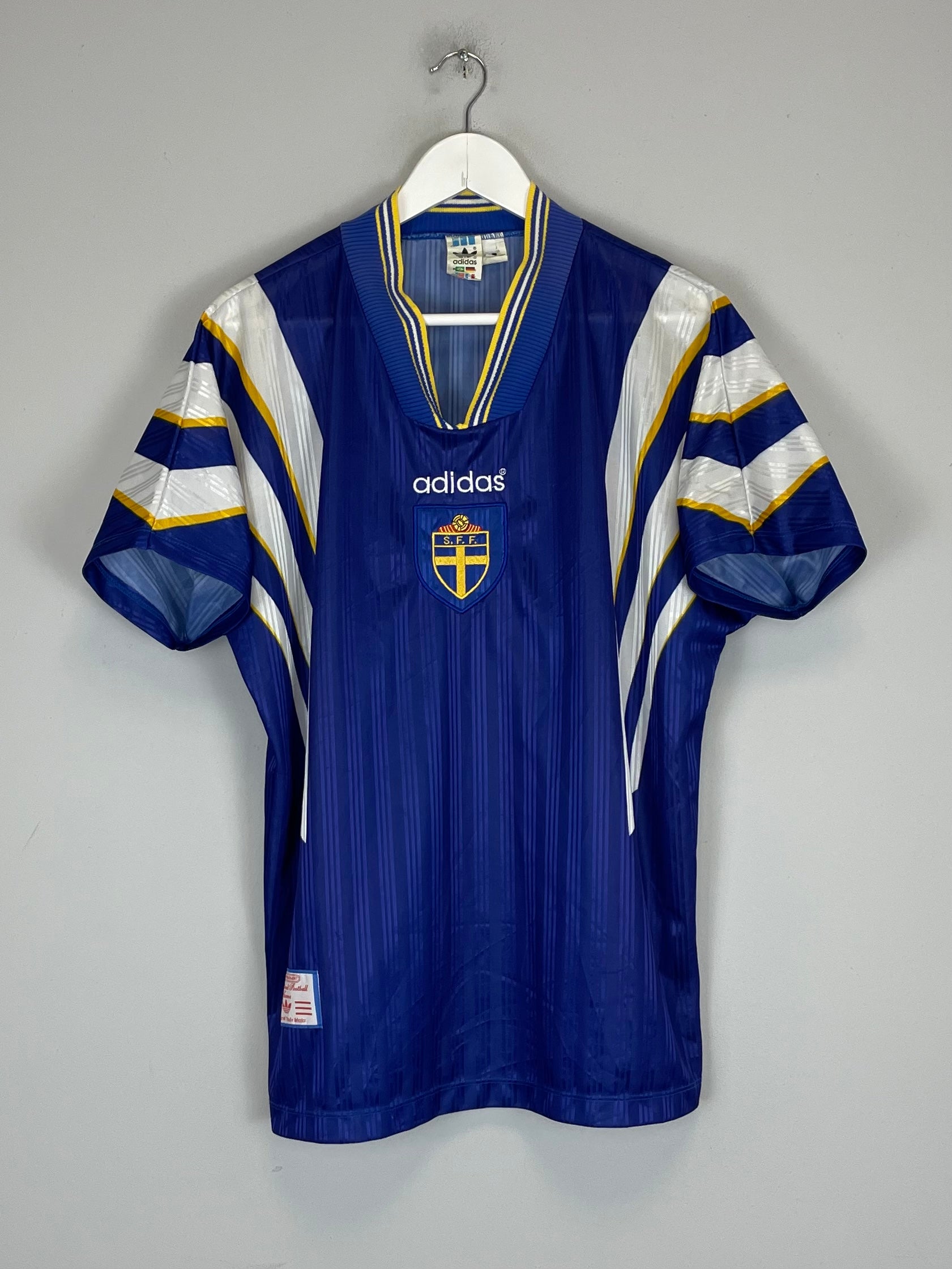 1996/98 SWEDEN AWAY SHIRT (L) ADIDAS