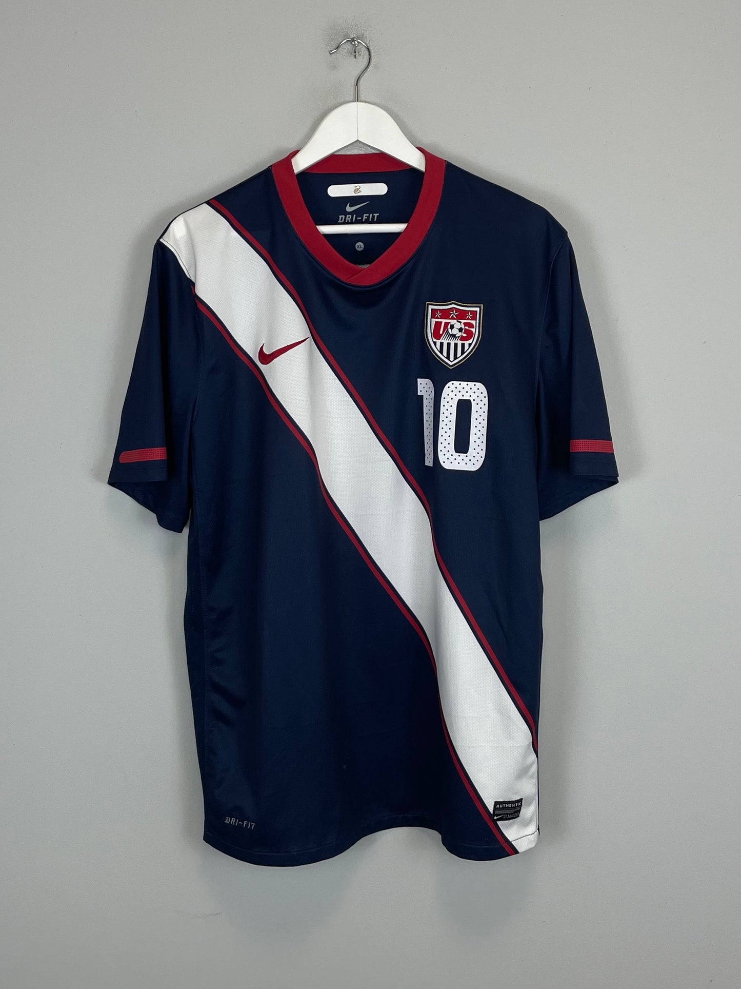 2010/11 USA DONOVAN #10 AWAY SHIRT (XL) NIKE