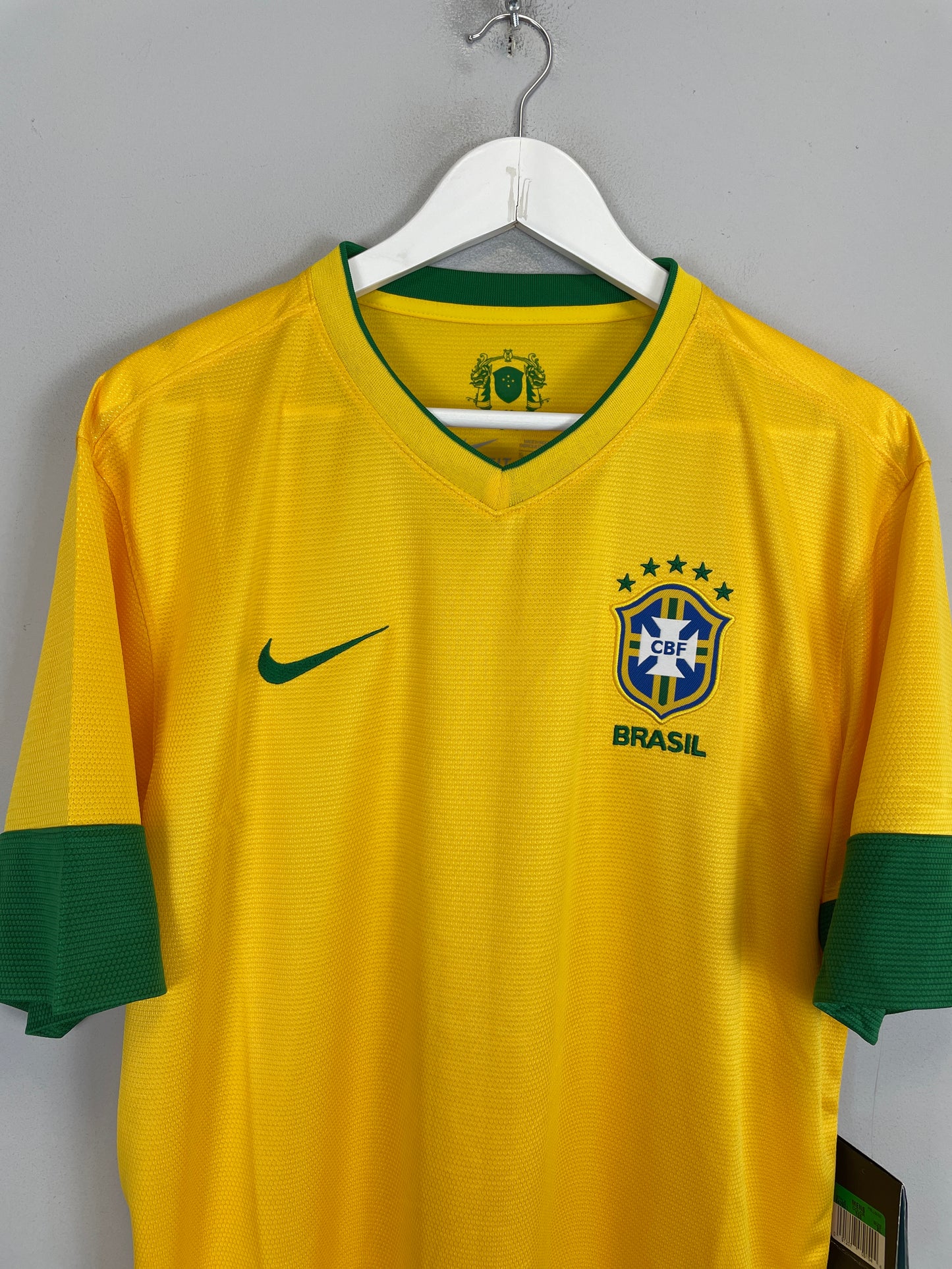 2012/13 BRAZIL *BNWT* HOME SHIRT (XL) NIKE