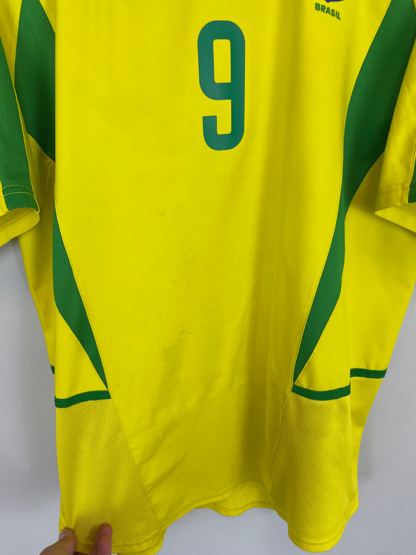 2002/04 BRAZIL RONALDO #9 HOME SHIRT (L) NIKE