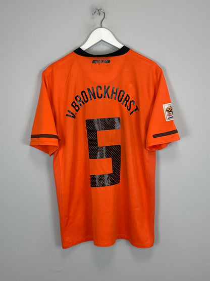 2010/11 NETHERLANDS VAN BRONCKHORST #5 HOME SHIRT (M) NIKE