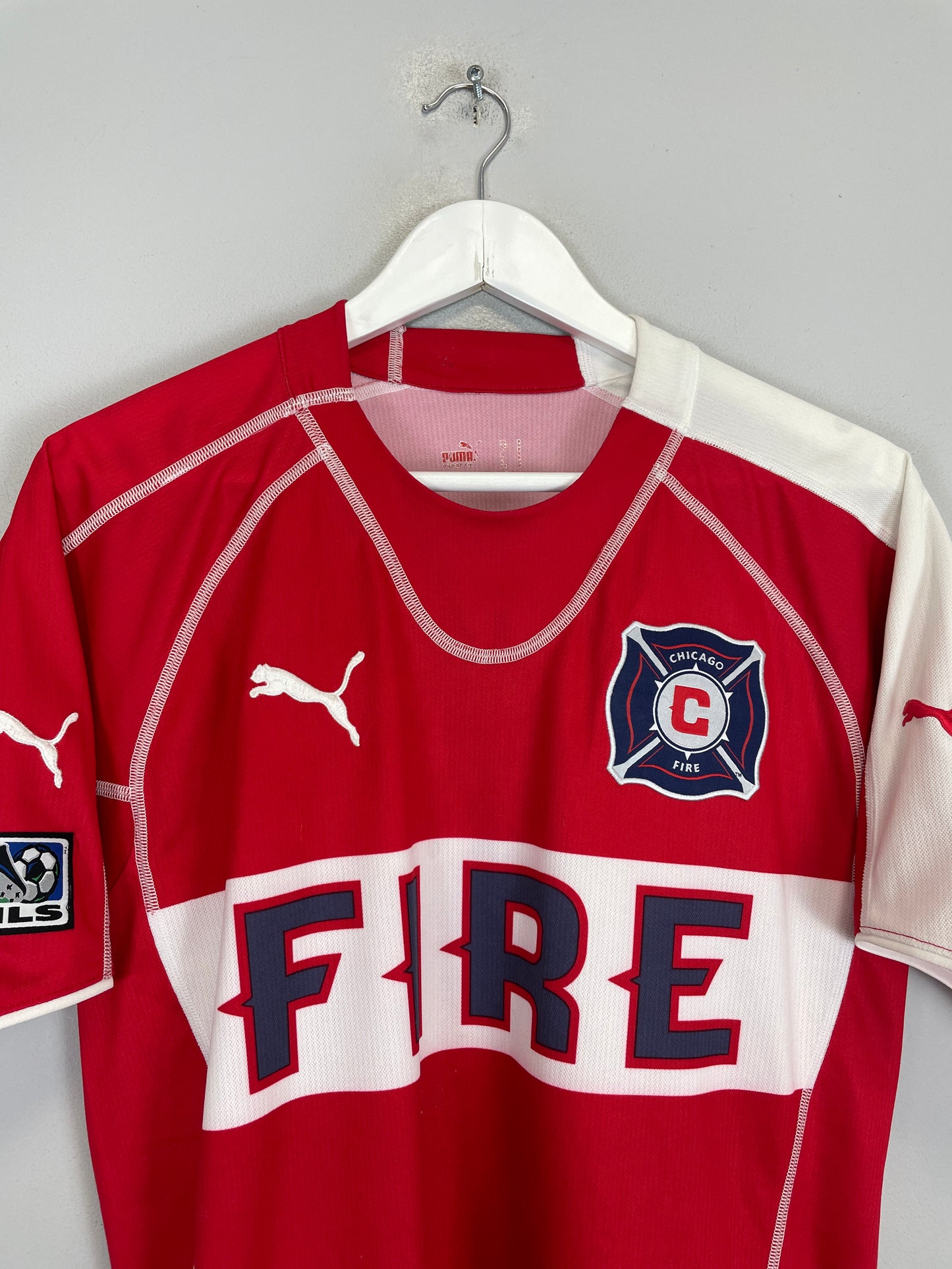 2005 CHICAGO FIRE HOME SHIRT (M) PUMA