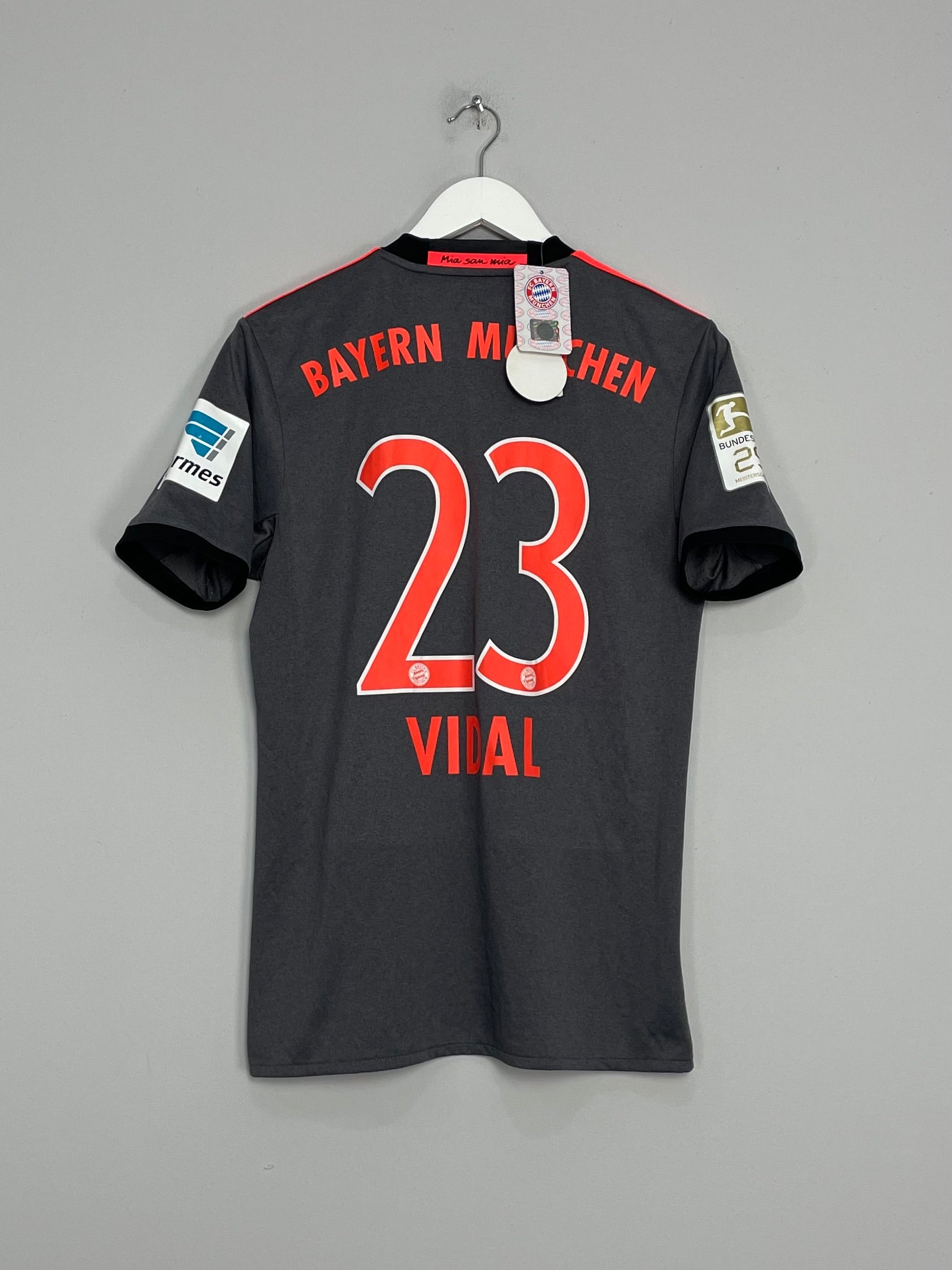 Bayern Munchen No23 Vidal Sec Away Jersey